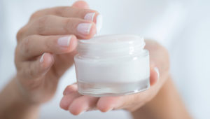 2016-9-27-iivs-website-redesign-photos-3-cosmetics-personal-care