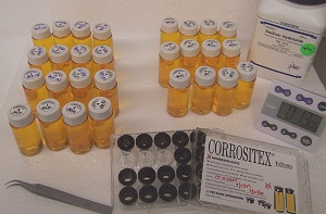 Corrositex Assay: Components of the Corrositex Assay Kit as provided by In Vitro International.
